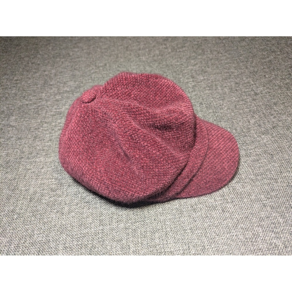 David‎ and Young Women's Burgundy Red Newsboy Cabbie Knit Hat One Size OSFM Cap